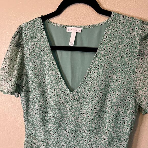 Leith Anthropologie Green and White Floral Ruched Dress Size S - Picture 4 of 6